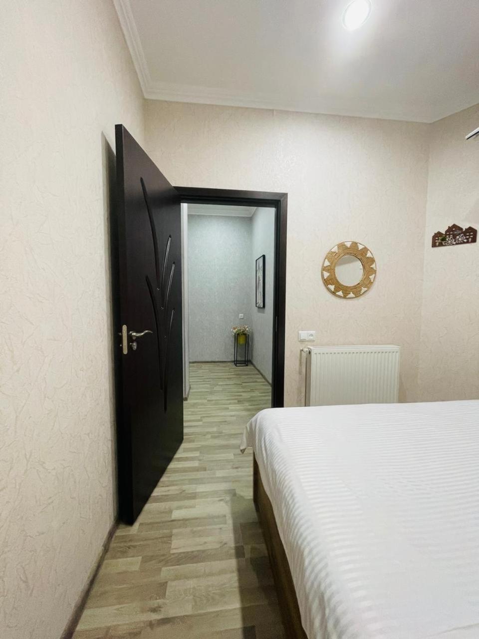 Kate'S New Cozy Apartment Kutaisi Exterior photo